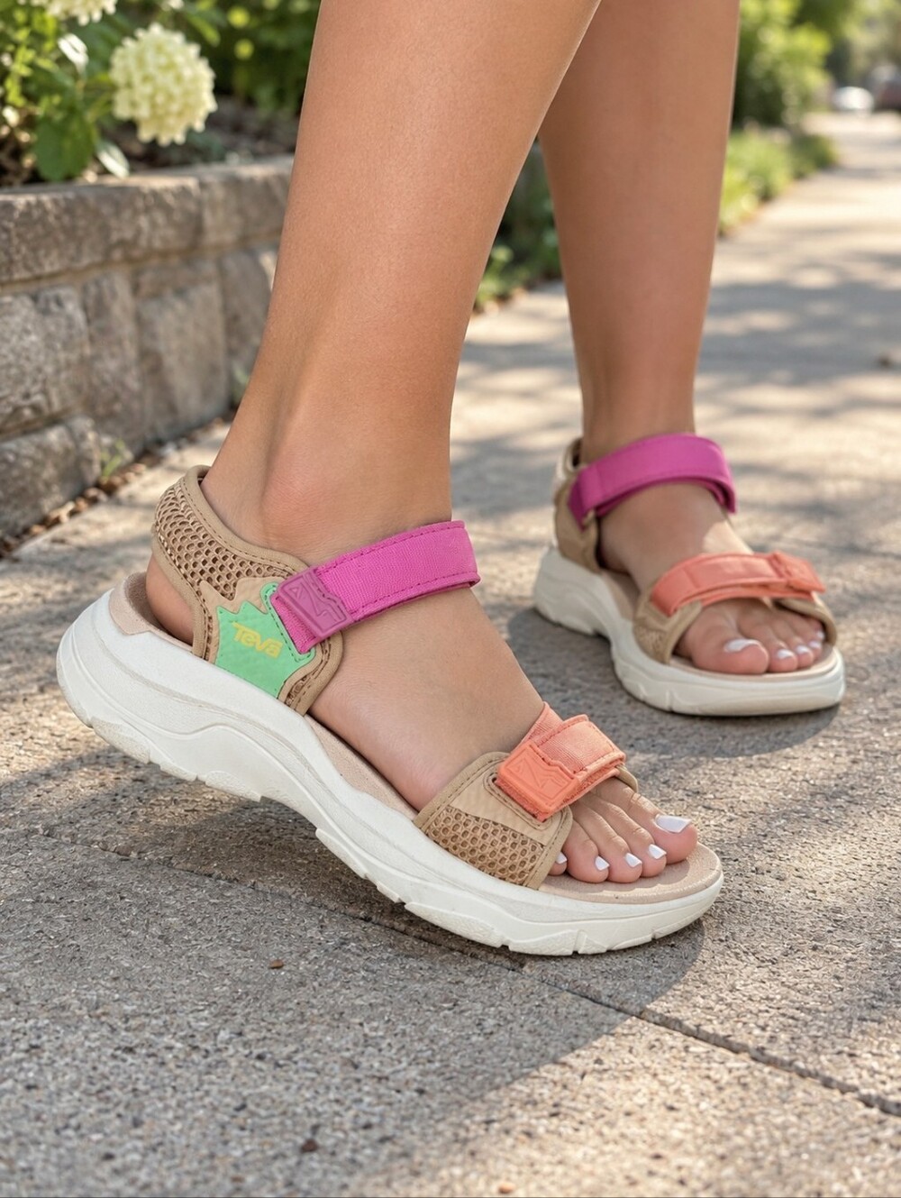 Teva Zymic Sandal Size 7